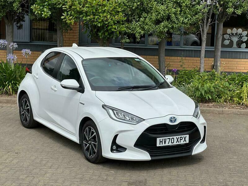 Toyota Yaris 1.5 Vvt-h Design E-cvt HV70XPX White #6