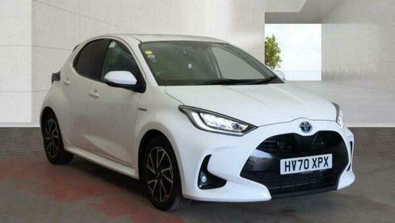 Toyota Yaris 1.5 Vvt-h Design E-cvt White