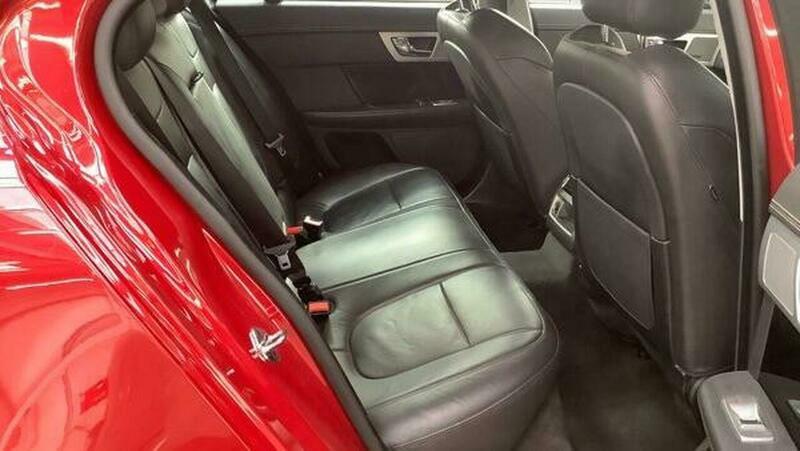 Jaguar XF 2.2D 163 Portfolio Black #10