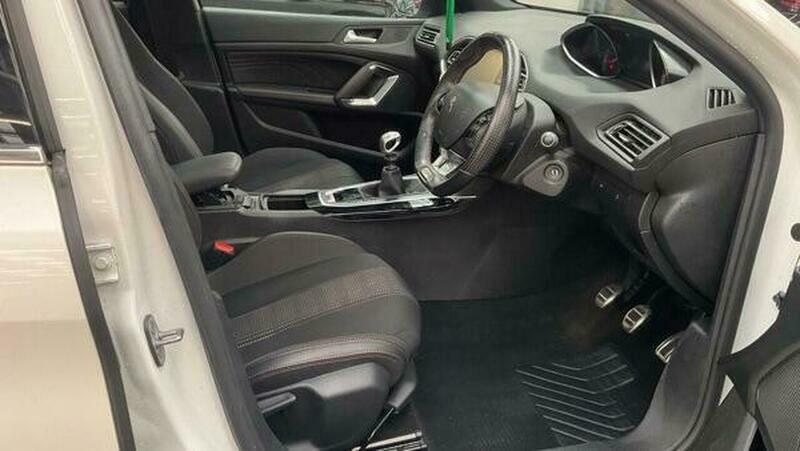 Peugeot 308 Allure Black #11