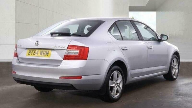 Skoda Octavia 1.6 Tdi Se Dsg Silver #4