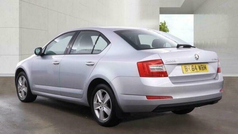 Skoda Octavia 1.6 Tdi Se Dsg Silver #3