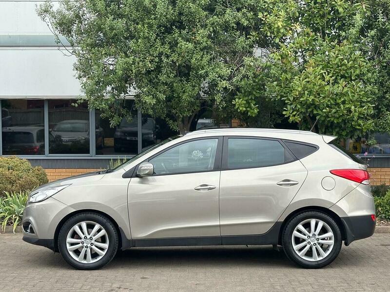 Hyundai Ix35 2.0 Crdi Premium 4Wd Silver #2
