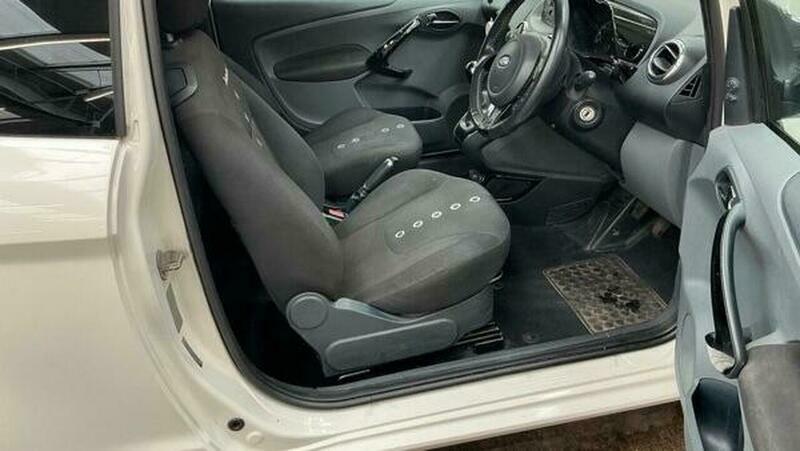 Ford KA 1.2 Zetec Euro 5 Ss Silver #11