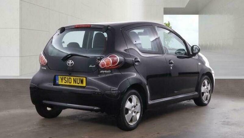 Toyota Aygo 1.0 Vvt-i Black Euro Black #4