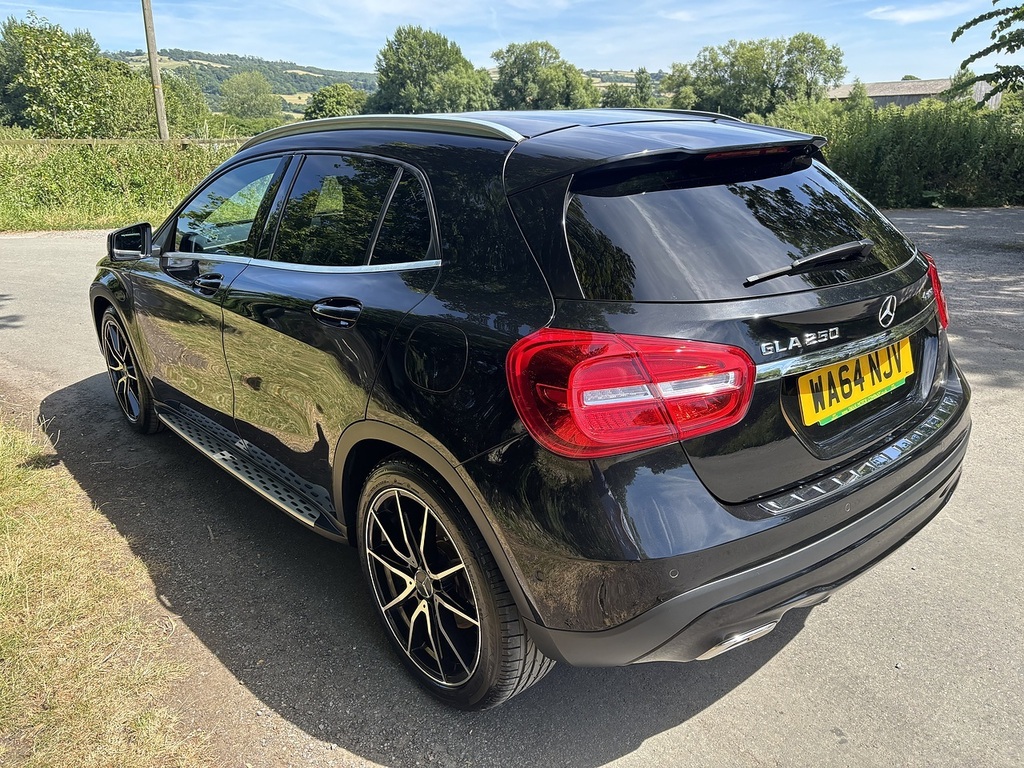 Mercedes-Benz GLA Class 200 Cdi Se Suv 7G-dct Euro 6 Ss 136 Silver #7