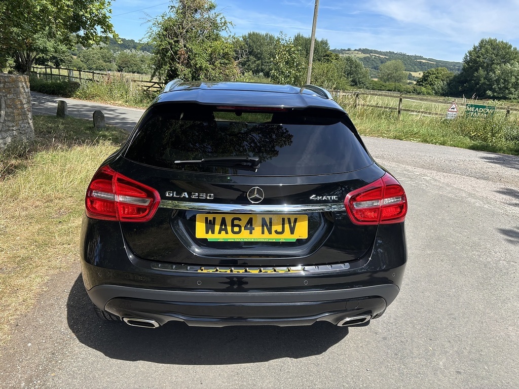 Mercedes-Benz GLA Class 200 Cdi Se Suv 7G-dct Euro 6 Ss 136 Silver #11