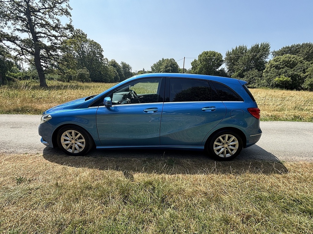Mercedes-Benz B Class B 180 Sport U556631 Blue #5