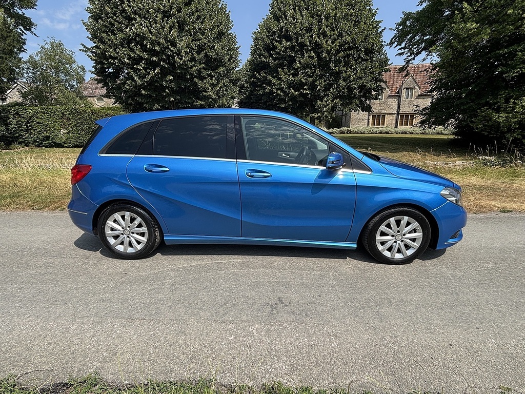 Mercedes-Benz B Class B 180 Sport U556631 Blue #4