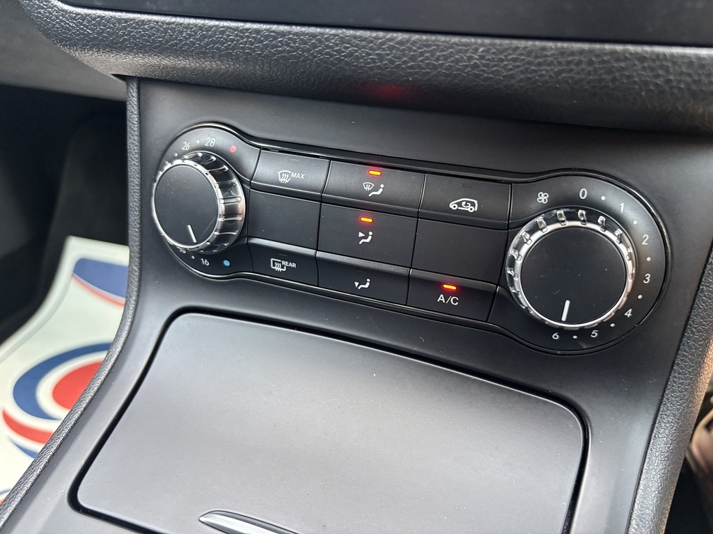 Mercedes-Benz B Class 1.8 Sport Mpv Euro 5 Ss 136 White #33