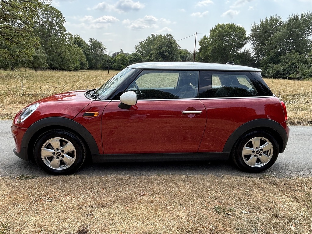 Mini Hatch U556475 Red #4