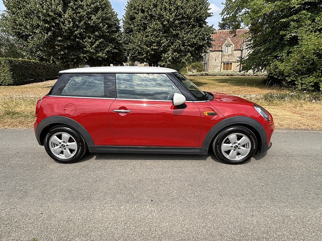 Mini Hatch U556475 Red #5