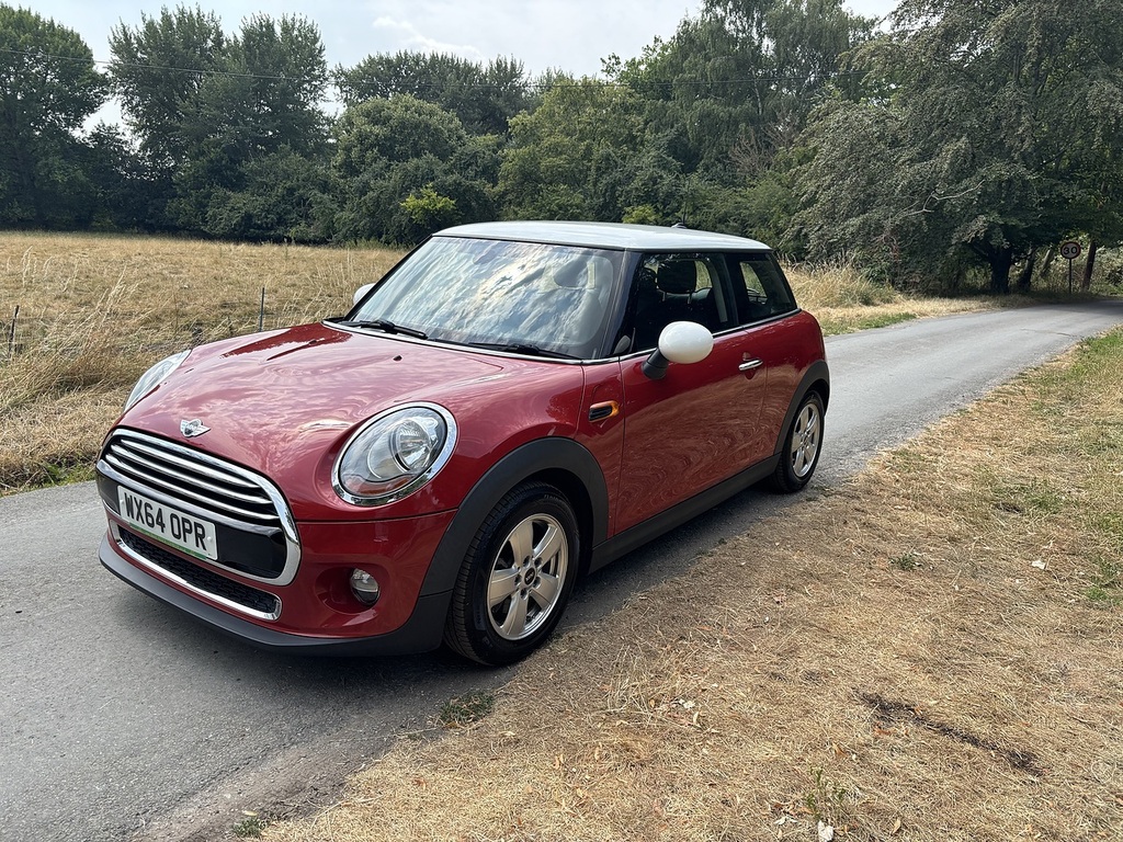 Mini Hatch U556475 Red #3
