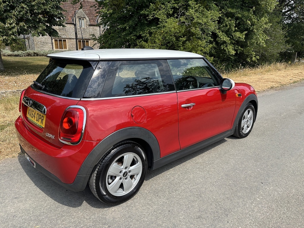 Mini Hatch U556475 Red #6