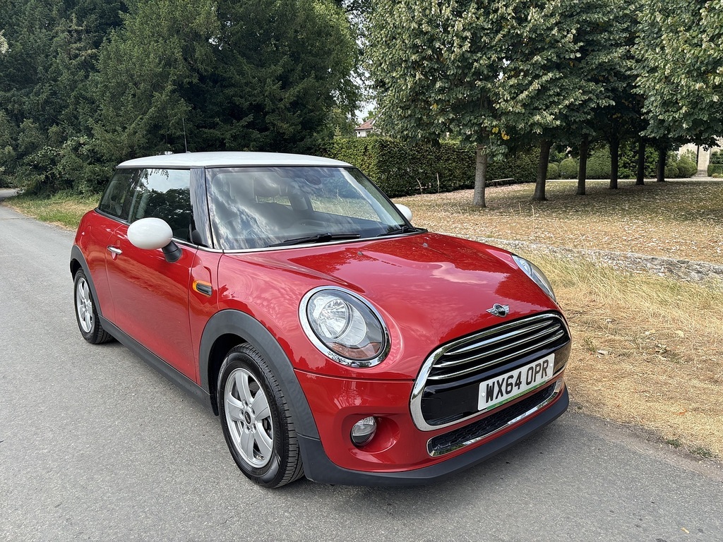 Mini Hatch U556475 Red #2