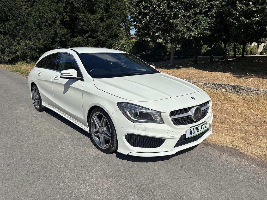 Mercedes-Benz CLA Class Cla 180 Amg Line U556625 White #2