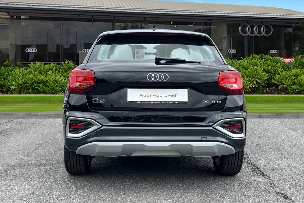 Audi Q2 Sport 30 Tfsi 116 Ps 6-Speed MT75NLF White #4