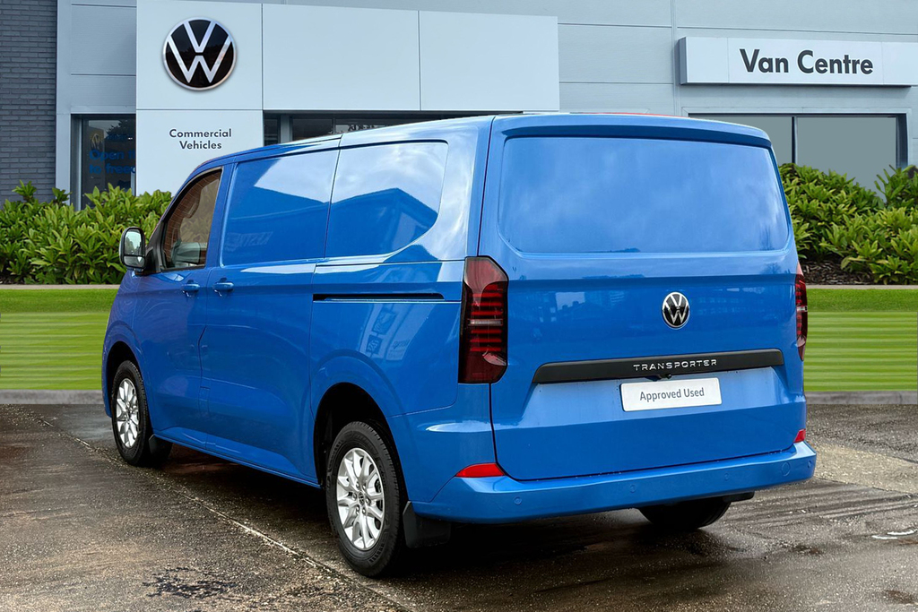 Volkswagen Transporter 2.0 Tdi 150Ps Commerce Pro Van BJ26XNH Blue #2