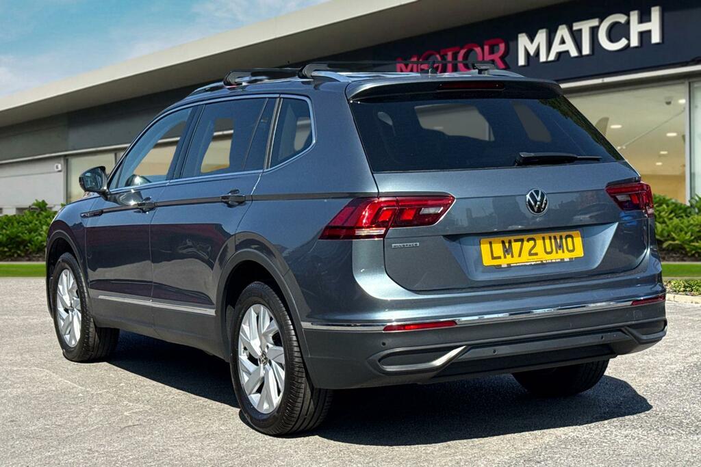 Volkswagen Tiguan Allspace 1.5 Tsi Life Dsg Euro 6 Ss LM72UMO Grey #2