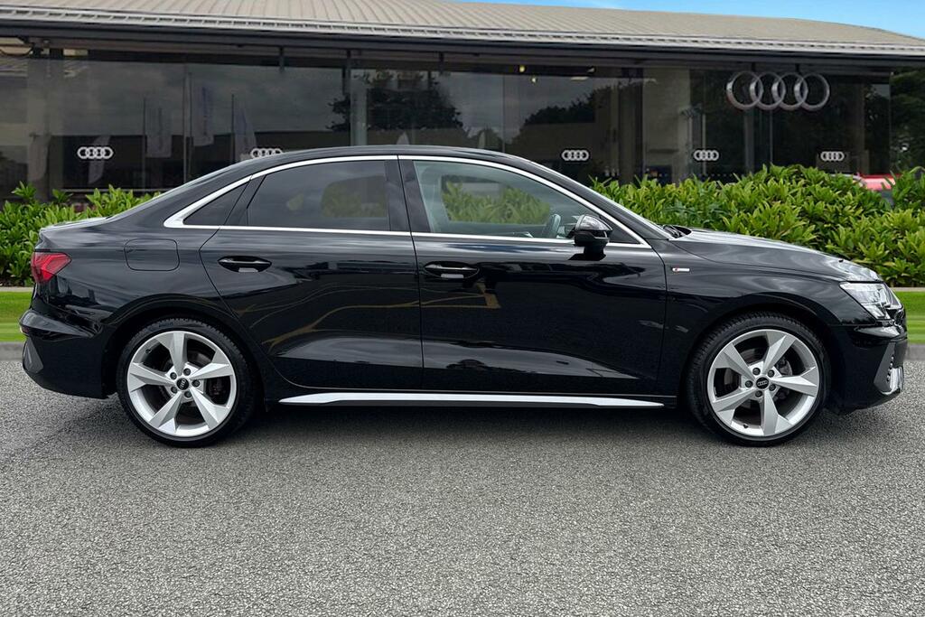 Audi A3 S Line 35 Tfsi 150 Ps 6-Speed GX24XAH Black #3