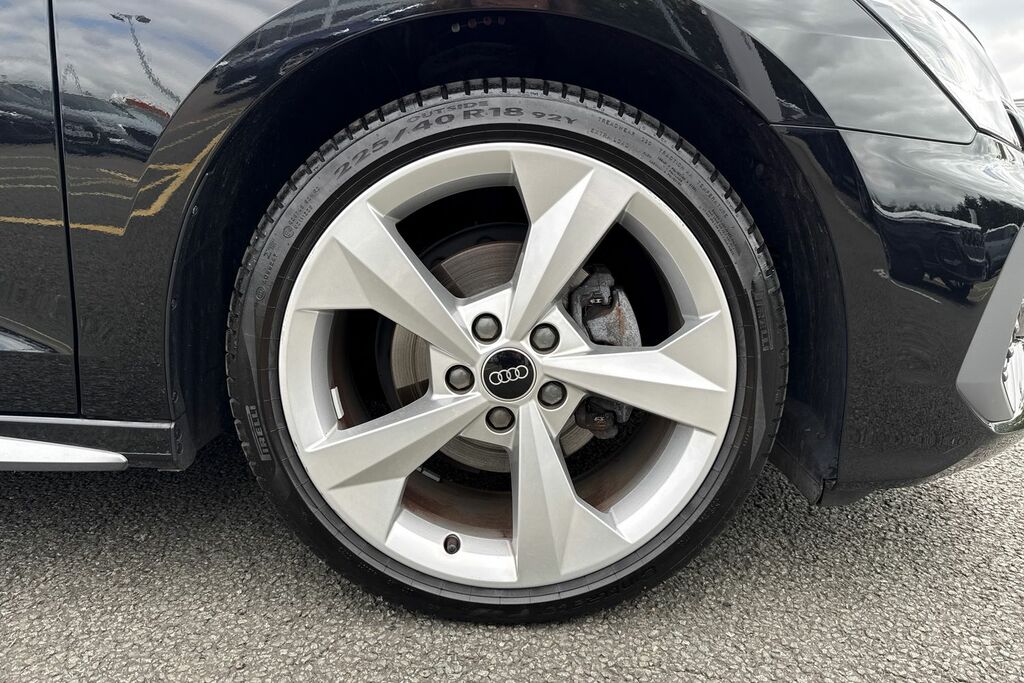 Audi A3 S Line 35 Tfsi 150 Ps 6-Speed GX24XAH Black #6