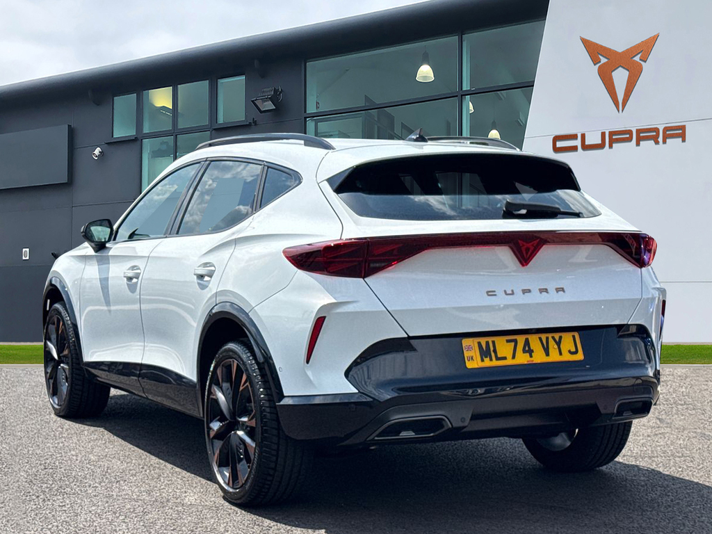 Cupra Formentor 1.5 Etsi 150 V3 Dsg White #2