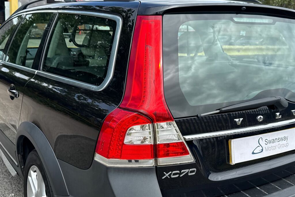 Volvo XC70 D4 181 Se Nav Awd Geartronic Only 23000 M Black #27