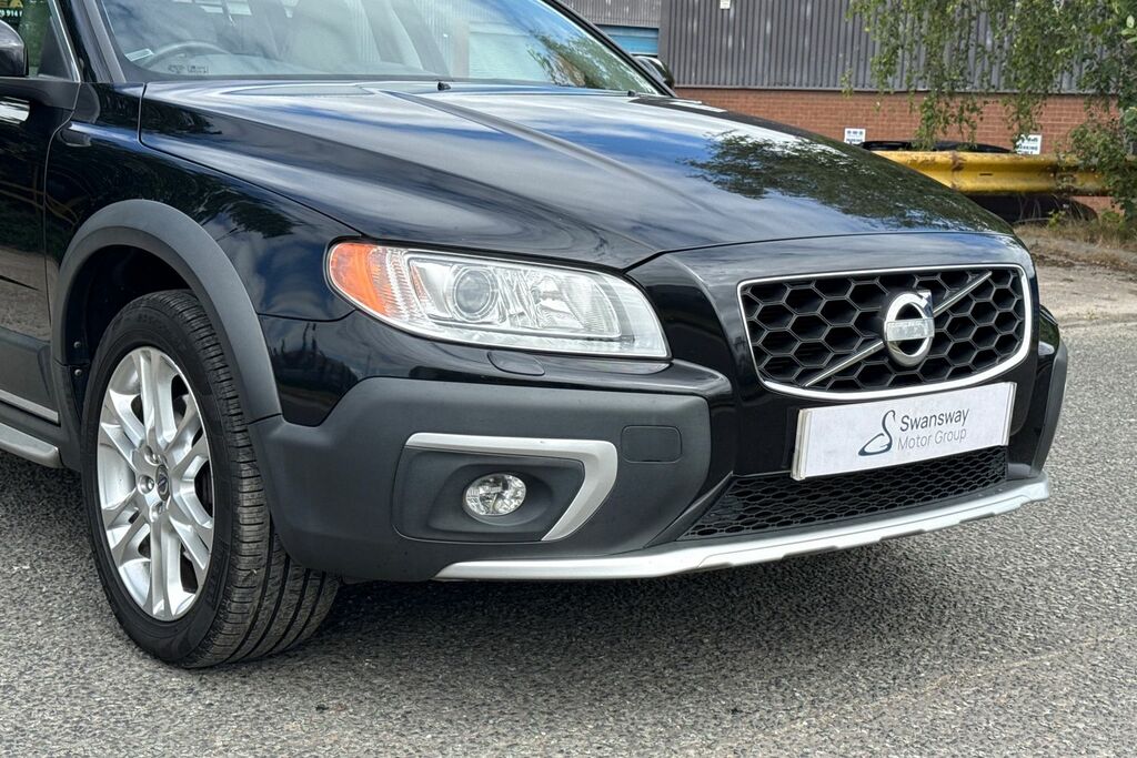 Volvo XC70 D4 181 Se Nav Awd Geartronic Only 23000 M Black #8