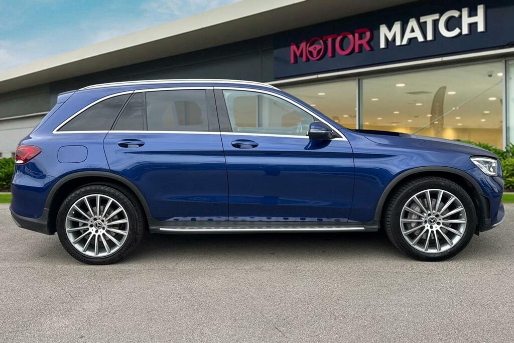 Mercedes-Benz GLC Class 2.0 Glc300h Mhev Amg Line Premium G-tronic 4Mat Blue #3