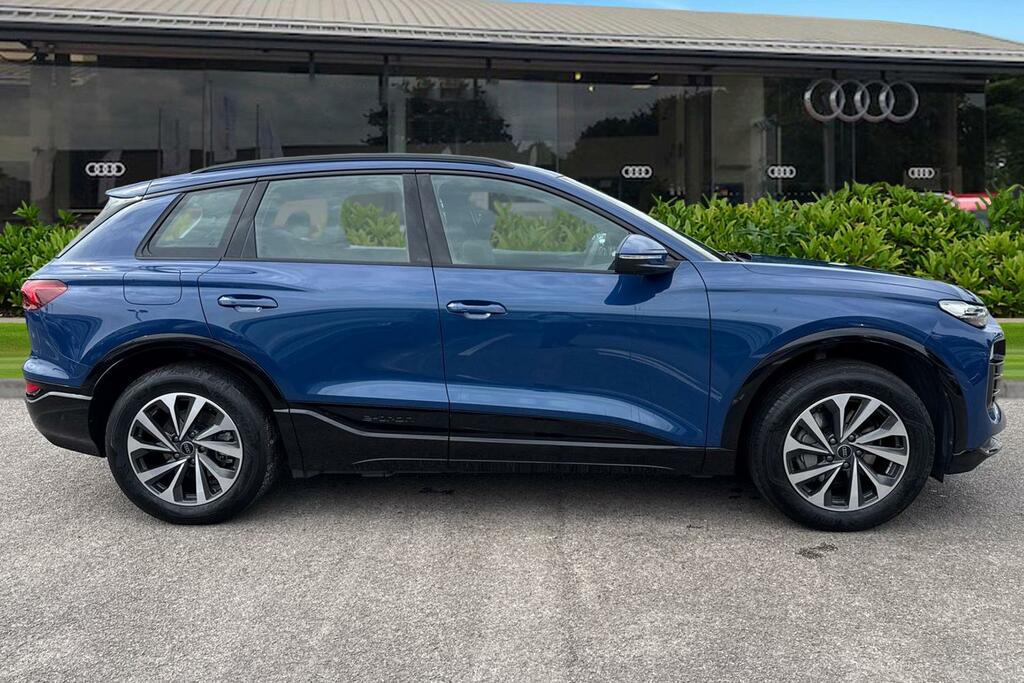Audi Q6 E-Tron Q6 Suv Sport E-tron Performance 225,00 Kw Blue #3