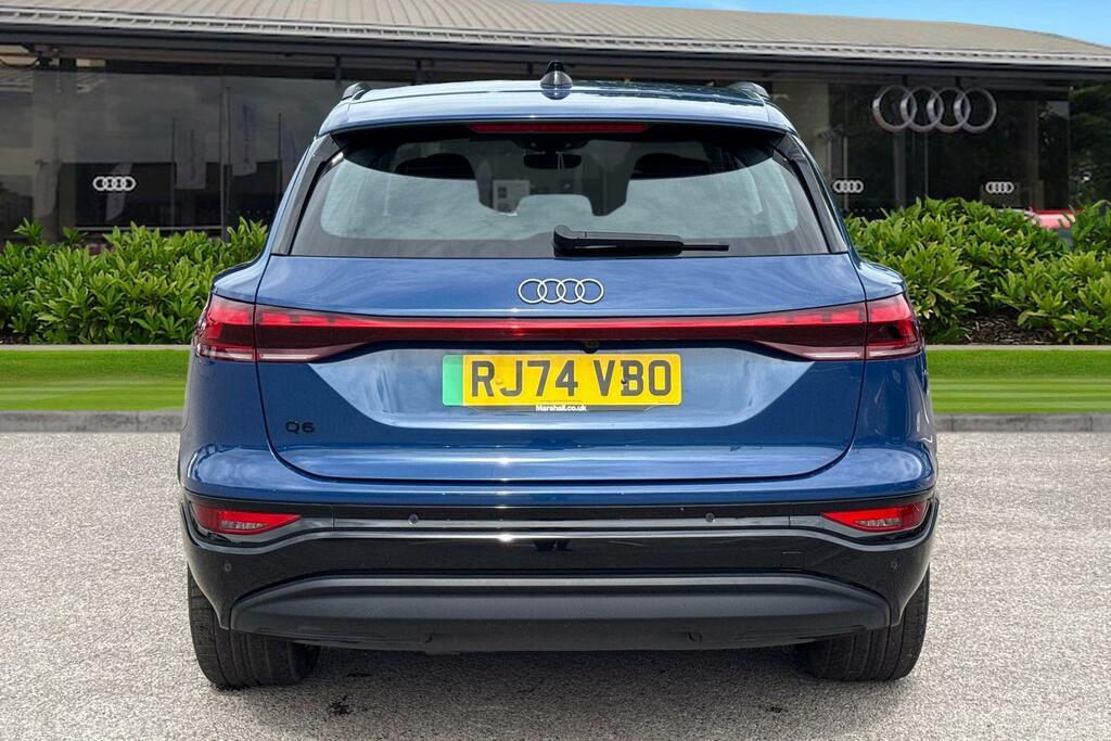 Audi Q6 E-Tron Q6 Suv Sport E-tron Performance 225,00 Kw Blue #4