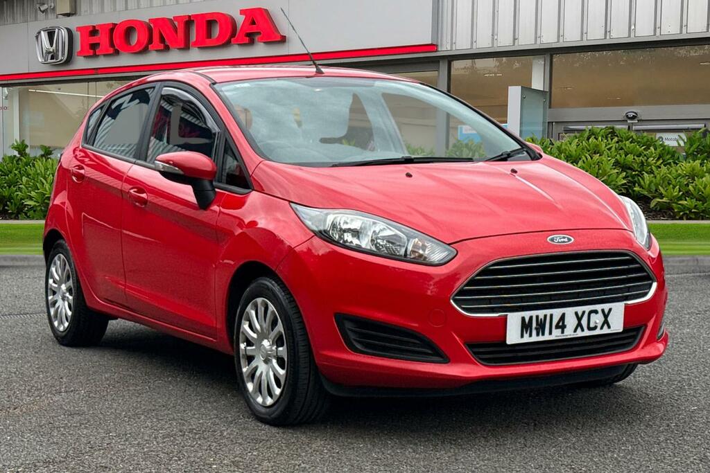 Ford Fiesta 1.25 Style Euro 5 Red