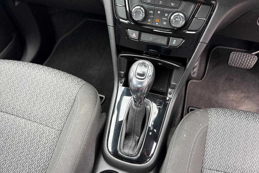 Vauxhall Mokka 1.4I Turbo Elite Euro 6 White #19