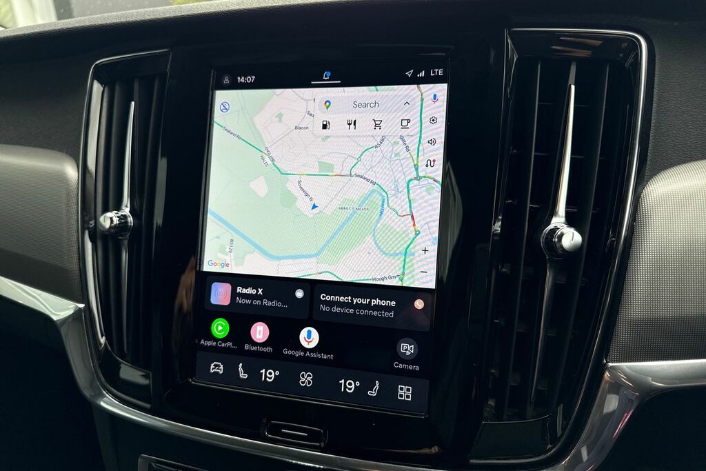 Volvo V90 Recharge R-design, T6 Awd Plug-in Hybrid Black #48
