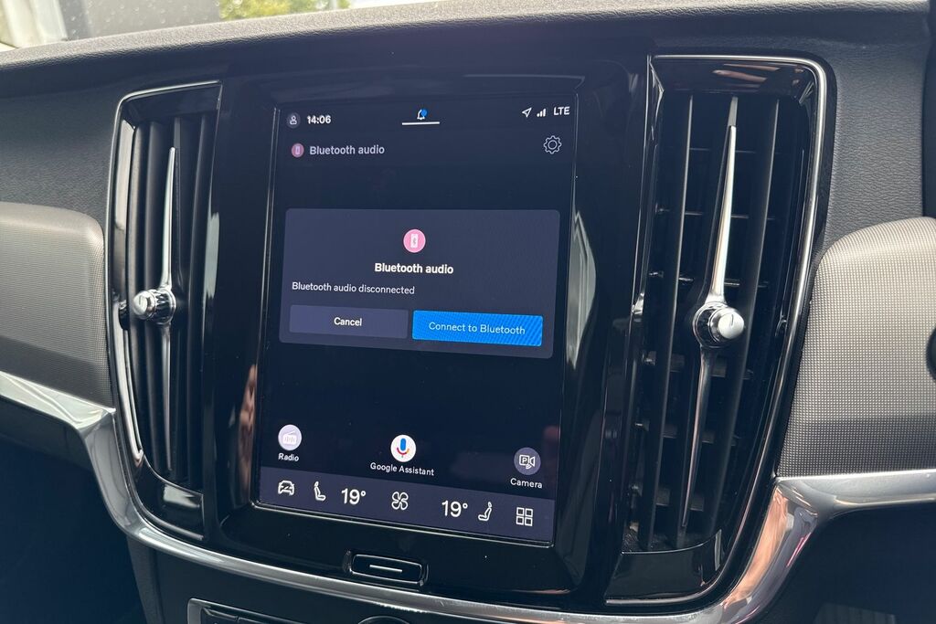 Volvo V90 Recharge R-design, T6 Awd Plug-in Hybrid Black #45