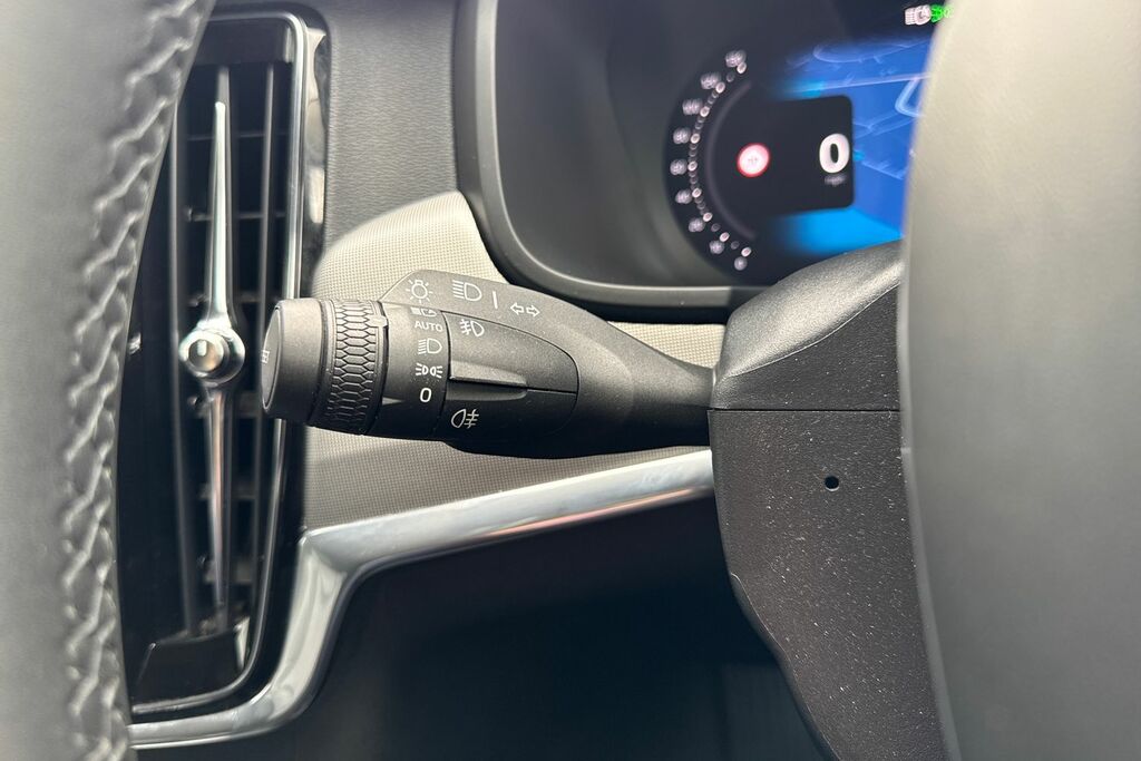 Volvo V90 Recharge R-design, T6 Awd Plug-in Hybrid Black #39