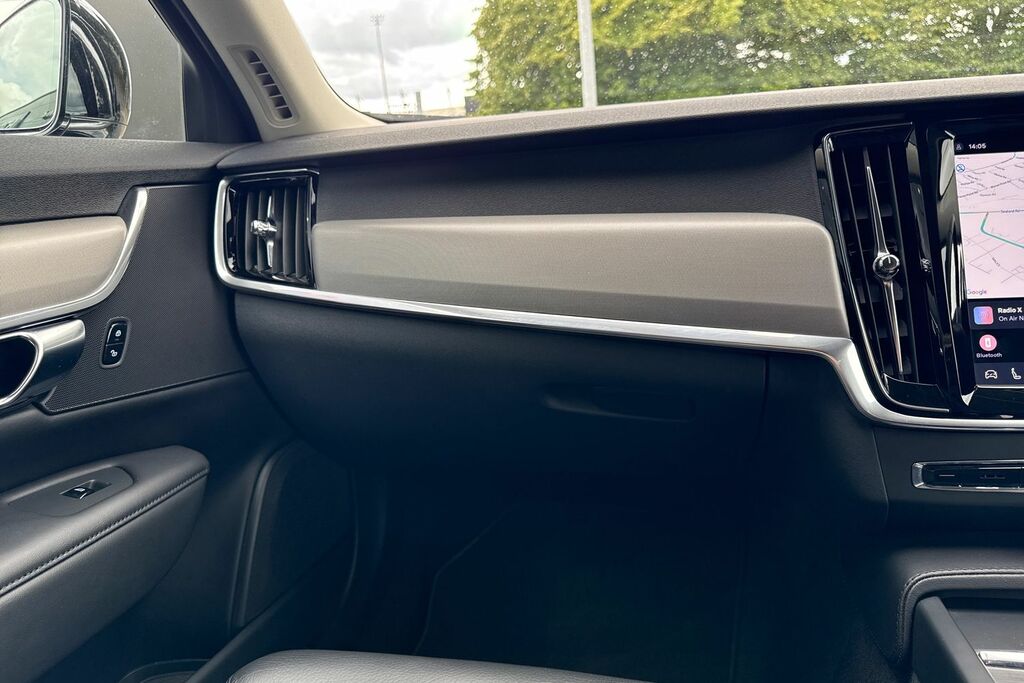Volvo V90 Recharge R-design, T6 Awd Plug-in Hybrid Black #19