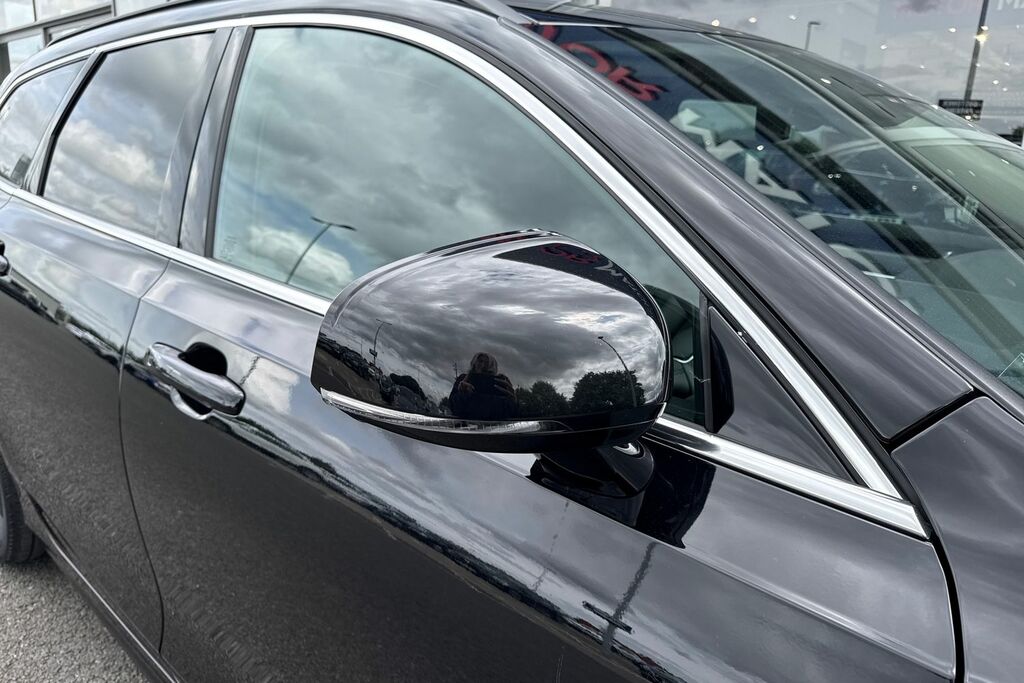 Volvo V90 Recharge R-design, T6 Awd Plug-in Hybrid Black #35