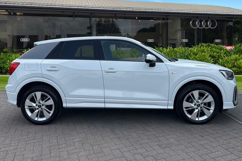 Audi Q2 S Line 30 Tfsi 116 Ps 6-Speed OW75GJZ White #3