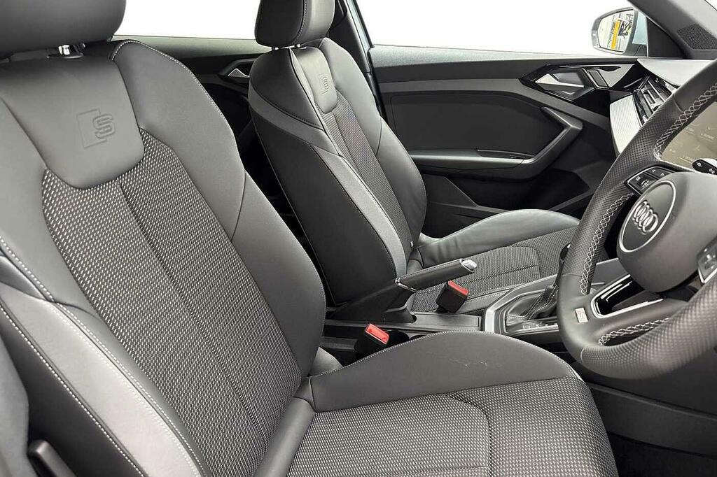 Audi A1 1.0 Tfsi 30 S Line Sportback Eur Black #10