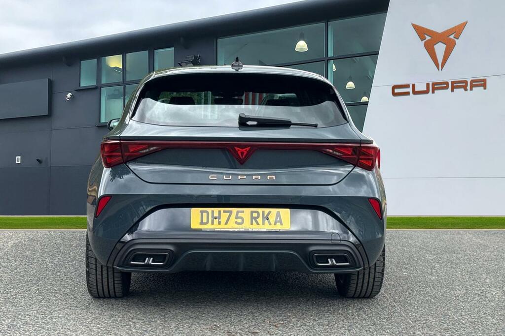 Cupra Leon 1.5 Etsi 150 V1 Dsg Blue #4