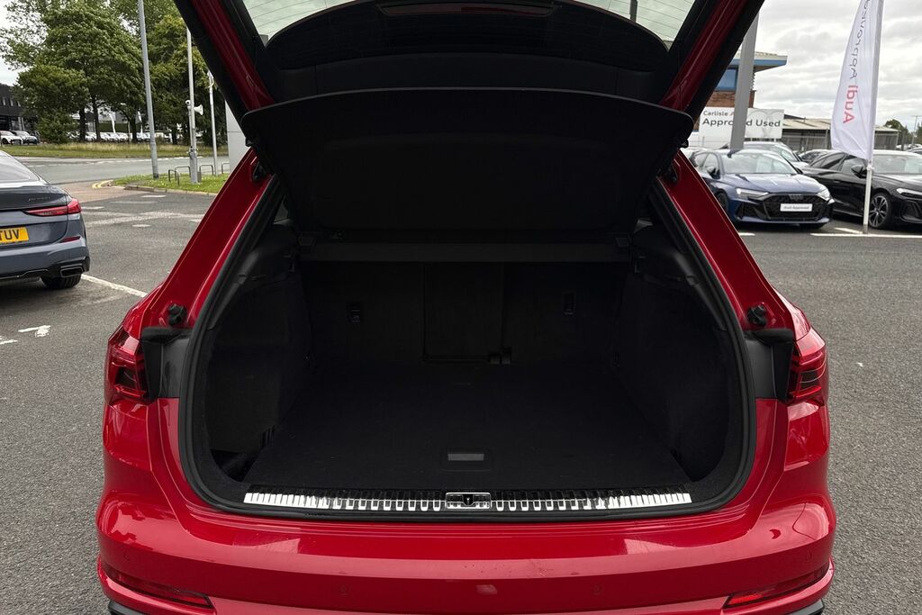 Audi Q3 S Line 45 Tfsi Quattro 245 Ps S Tronic Red #6