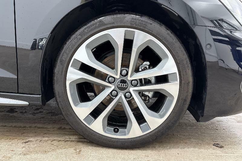 Audi A3 1.5 Tfsi 116 S Line S Tronic Black #5