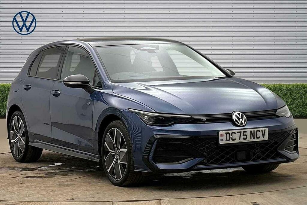 Volkswagen Golf 1.5 Tsi 150 Black Edition Pan Roof, Heads Up Blue