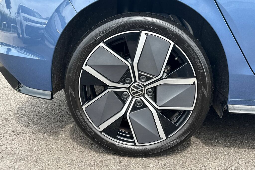 Volkswagen Golf 1.5 Tsi 150 Black Edition Pan Roof, Heads Up DC75NCV Blue #6