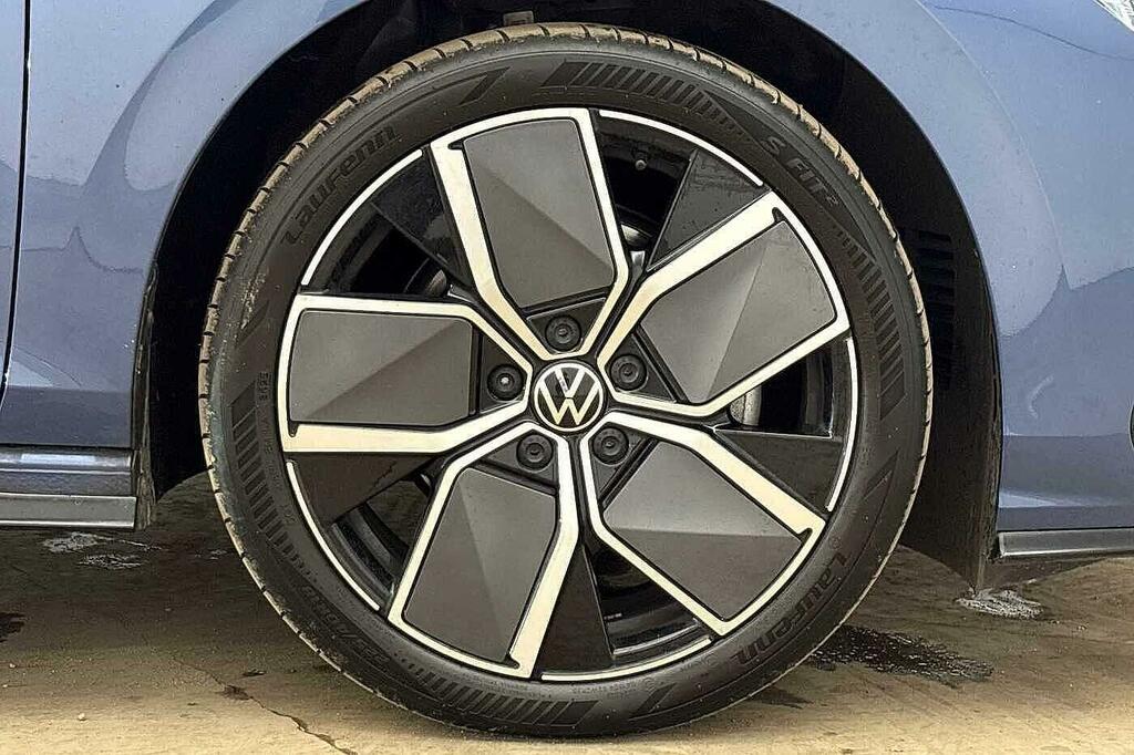 Volkswagen Golf 1.5 Tsi 150 Black Edition Pan Roof, Heads Up Blue #5