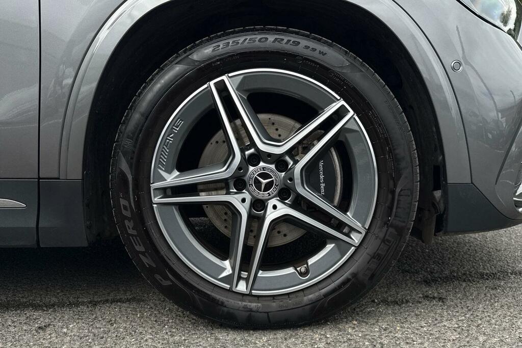 Mercedes-Benz GLA Class Gla 200 Amg Line Executive Grey #6