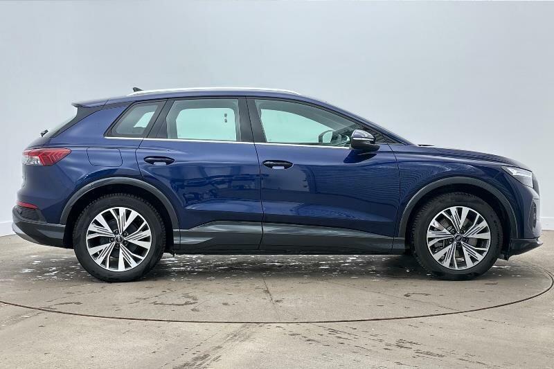 Audi Q4 E Tron 150Kw 40 63Kwh Sport Leather Blue #4