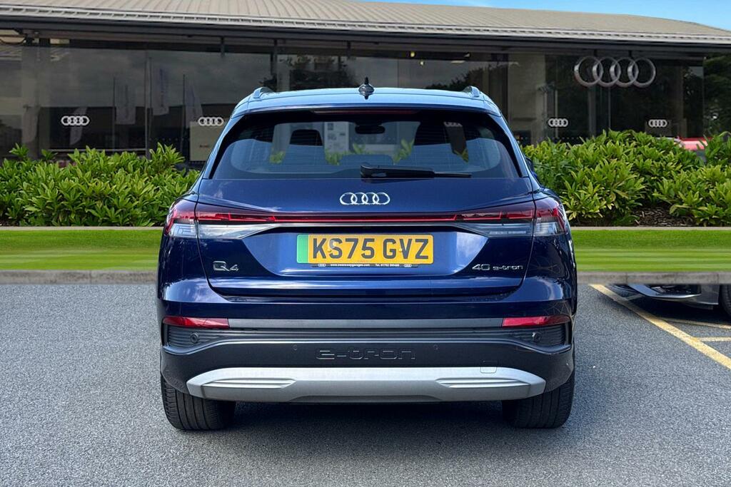 Audi Q4 E Tron Q4 Sport 40 E-tron 150,00 Kw KS75GVZ Blue #4