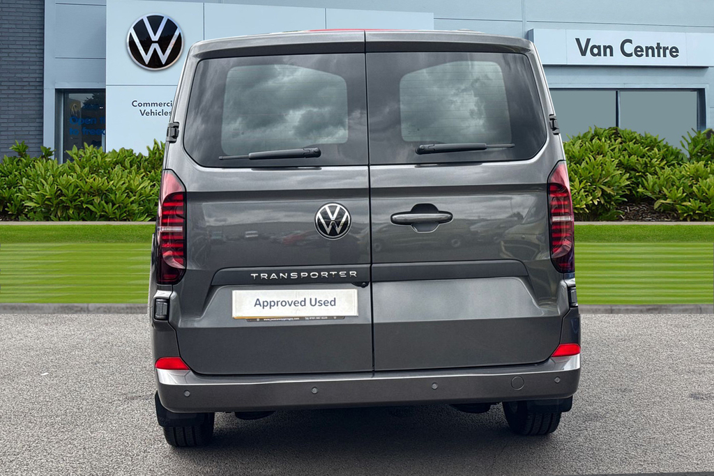 Volkswagen Transporter 2.0 Tdi 150 Commerce Pro Van MF75FMZ Grey #4